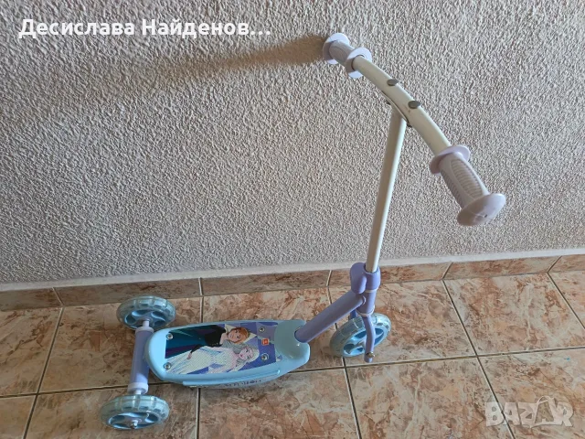 Тротинетка Елза и Ана, снимка 4 - Скутери и тротинетки - 55329483