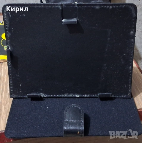 Чисто нови калъфи за таблет 