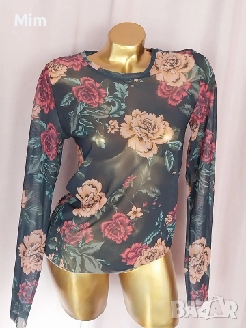 S Черна блуза с дълъг ръкав на големи рози от еластичен прозрачен тюл , снимка 2 - Блузи с дълъг ръкав и пуловери - 54162421