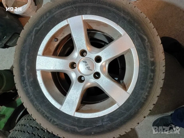 Гуми с алуминиеви джанти за VW Caravelle 2000г., снимка 4 - Гуми и джанти - 55009461
