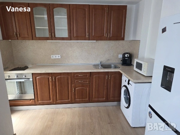 Тристаен апартамент в кв.Център, снимка 2 - Апартаменти - 54026431