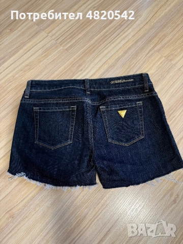 Къси панталони на GUESS, снимка 2 - Къси панталони и бермуди - 54895052