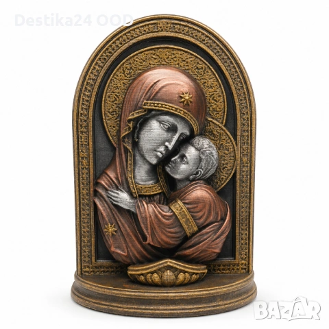 Православна икона Дева Мария с Младенеца – ръчно оцветена