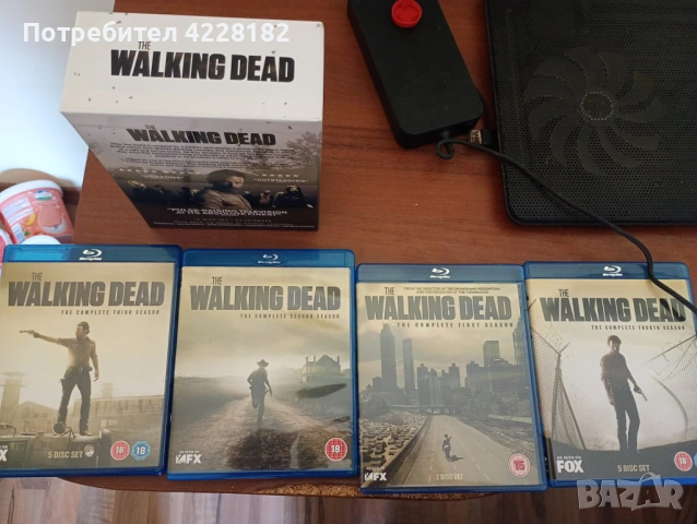 The Walking Dead complete 4 season Blu-ray, снимка 4 - Blu-Ray филми - 54572620