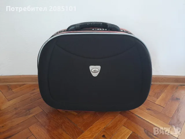 Текстилни куфари, снимка 10 - Куфари - 53325820