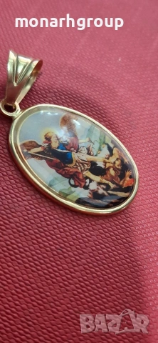 Златна висулка