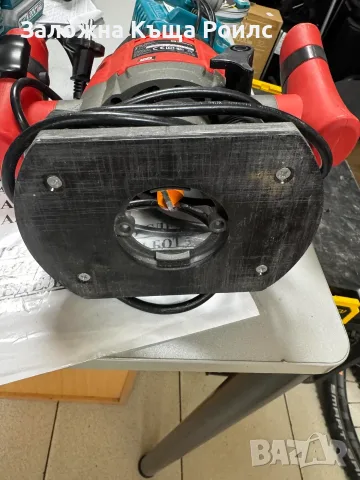 Електрическа оберфреза Einhell TC-RO 1155 E (1100W), снимка 4 - Диамантени и режещи инструменти - 55694326