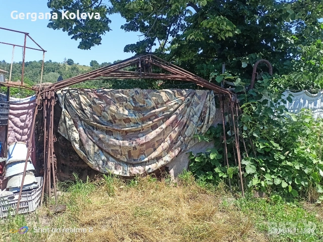 Продавам сглобяема метална палатка