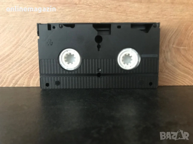 Видеокасета “ ВЕРТИКАЛНА ГРАНИЦА “  VHS , снимка 6 - Други жанрове - 54902695