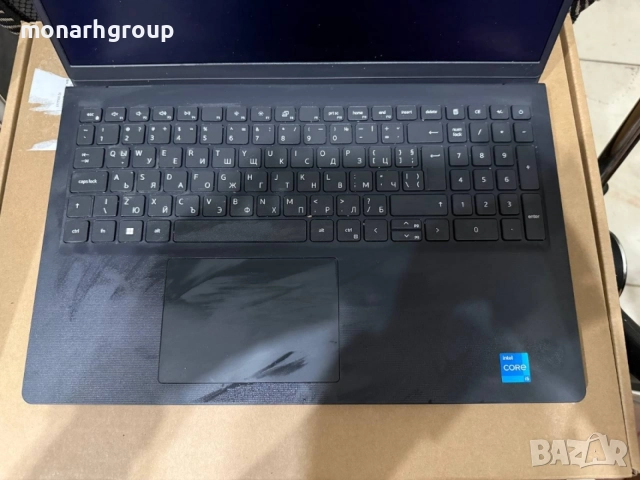 Лаптоп Dell - Vostro 15 3530, 15.6'', FHD, i5, 120Hz, 8GB/512GB, снимка 12 - Лаптопи за игри - 55532893
