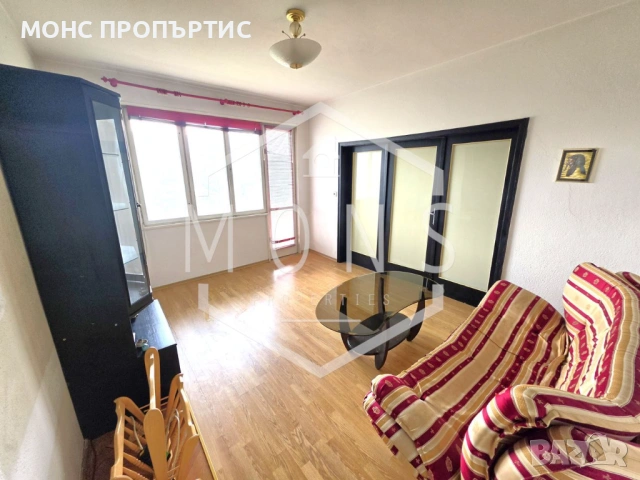 Маломерен тристаен апартамент с панорамна гледка в гр. Габрово, кв. Младост.