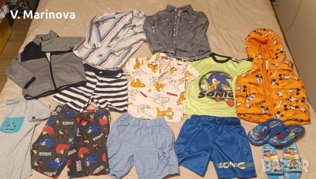 Детски лот 110,116 общо 20€