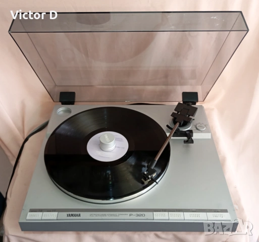 YAMAHA P-320 - Грамофон 