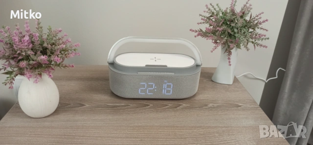 FM дигитално радио с Bluetooth и LED лампа 