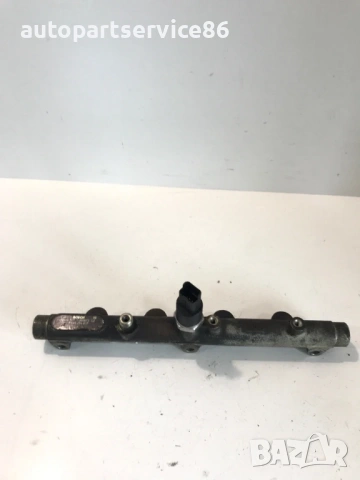 Горивна рейка Bosch за Fiat Scudo 2.0 Jtd (2002) 0445214017
