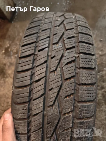 Комплект всесезонни гуми Toyo Celsius 185/60/R15, снимка 5 - Гуми и джанти - 55303782