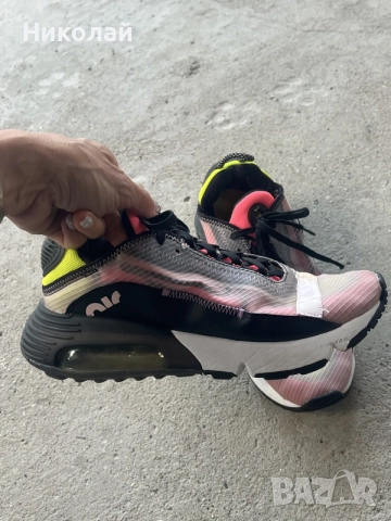 Оригинални Nike Air Max 2090 – размер 38, снимка 2 - Маратонки - 55445027