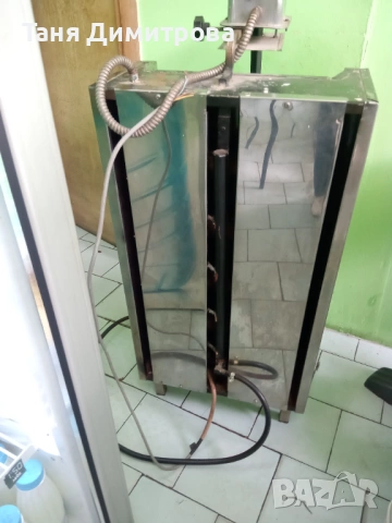 Продавам дюнер машина , снимка 4 - Обзавеждане за заведение - 54901141