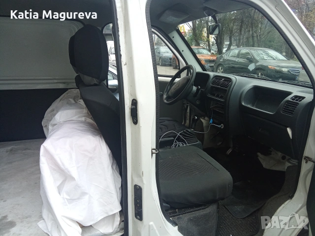 Малък бус за кемпер Suzuki Carry Van 2004, снимка 7 - Бусове и автобуси - 53950915