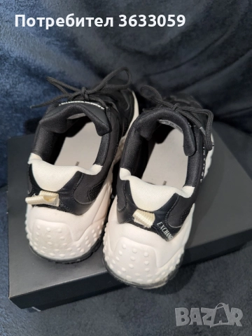 Дамски сникърси Armani Exchange , снимка 2 - Маратонки - 55275297