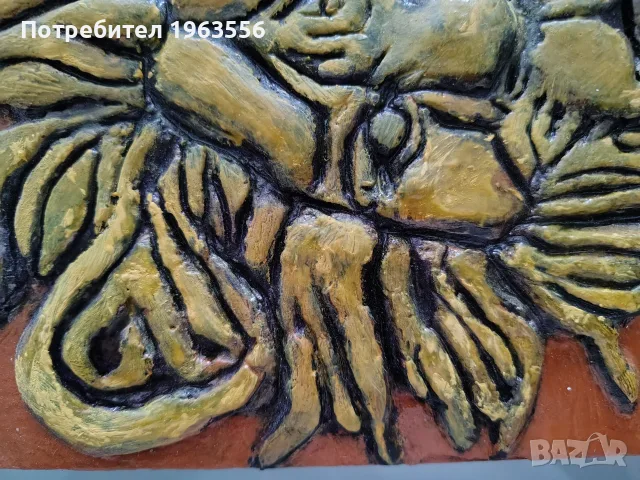 Авторско пано „Лъв“ – сграфито, ръчна изработка, 20×20 см, снимка 2 - Картини - 55434730