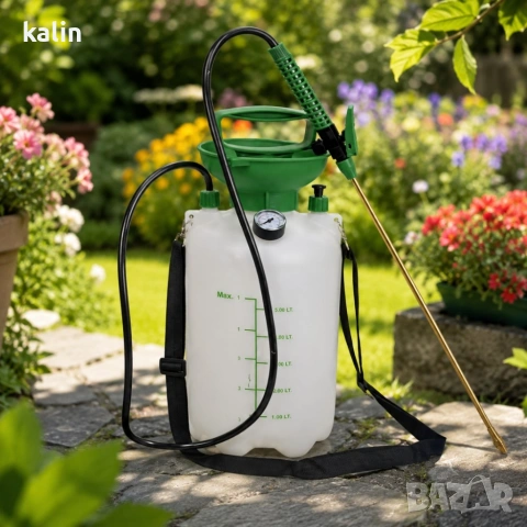 Пръскачка под налягане 5L Living & Garden – Месингов накрайник, манометър и презрамка за носене