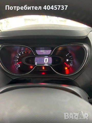 Renault Captur 0.9 i, снимка 9 - Автомобили и джипове - 54487723