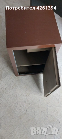 Продавам метална каса, сейф, снимка 2 - Сейфове и каси - 54101689