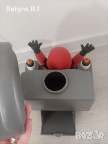 Кутия за пуканки и напитка Babypool Deadpool Wolverine, снимка 3 - Прибори за хранене, готвене и сервиране - 53987026