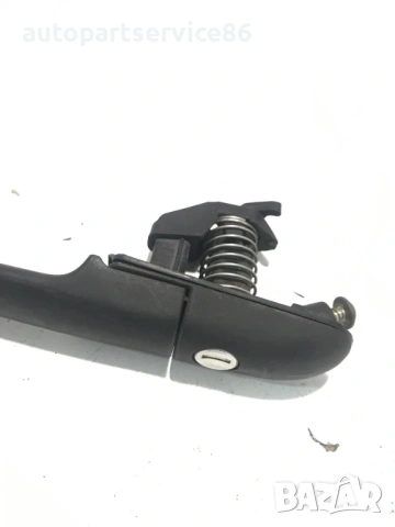 Външна дръжка за предна лява врата за Mercedes Sprinter (2000-2006), снимка 3 - Части - 54164896