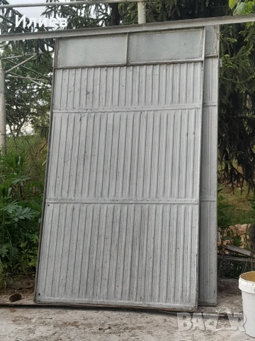 продавам гаражна врата