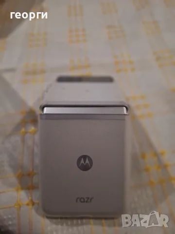 Motorola razr 40, снимка 2 - Motorola - 55397570