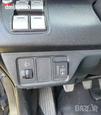 Honda FR-V 1.7 c газ, снимка 8 - Автомобили и джипове - 55364718