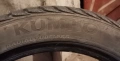 Продавам 2 броя зимни гуми 225.45.17 на 1 сезон дот 2022 KUMHO , снимка 4