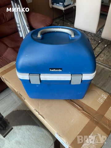 електрическа хладилна кутия Halfords