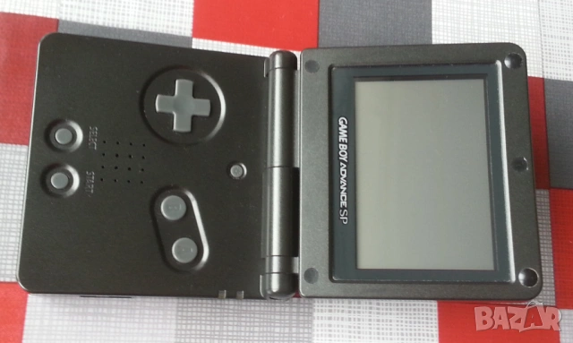 Оригинално Запазено Nintendo Gameboy Advance SP, снимка 2 - Nintendo конзоли - 54220855
