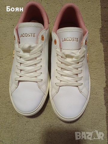 Оригинални Lacoste дамски кецове – елегантност и комфорт