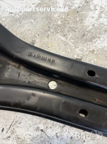 Конзола/подпора на скоростна кутия за Mercedes Cls W219 320 CDI (2009) A2112421901 , снимка 2 - Части - 54156099