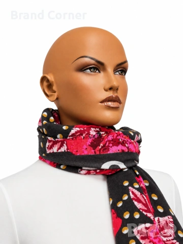 Дамски шал GUESS с флорален десен в черно и розово, снимка 6 - Шалове - 54640861