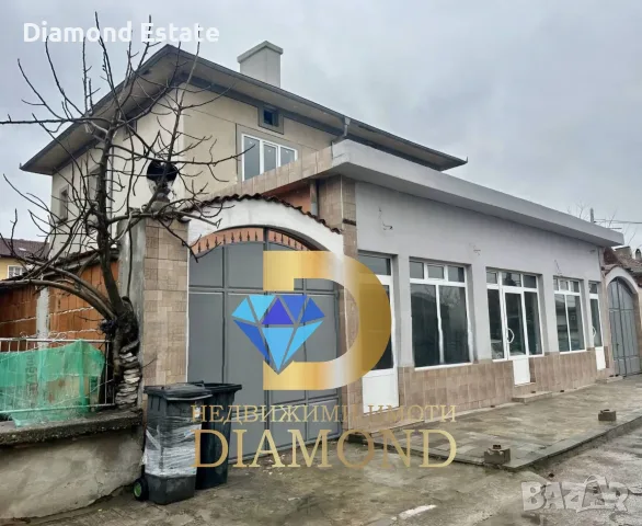 Къща с търговско помещение в Димитровград. кв. Марийно