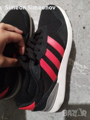 маратонки Адидас 42 номер , снимка 2 - Маратонки - 53998542