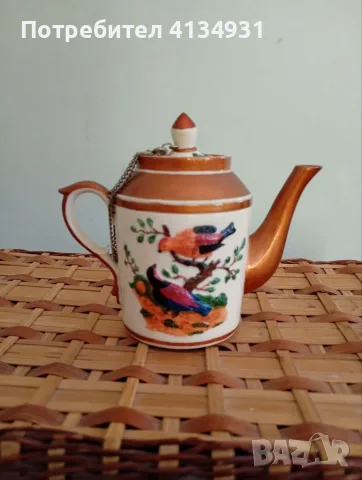Миниатюрен чайник