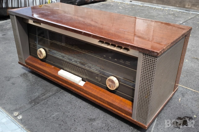 Philips радио В5X44A, снимка 2 - Радиокасетофони, транзистори - 54581746