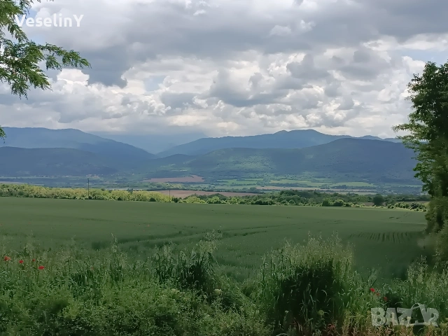 Къща в предбалкана , снимка 13 - Къщи - 54665529