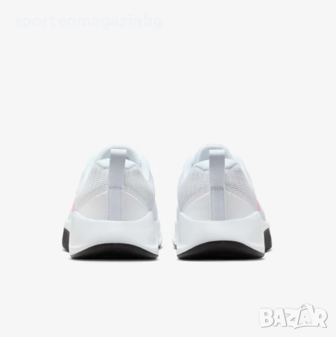 Дамски маратонки Nike MC Trainer 3, снимка 6 - Маратонки - 54847958