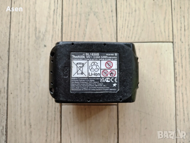 Makita 3Ah оригинална батерия BL1830B, снимка 4 - Винтоверти - 54651808
