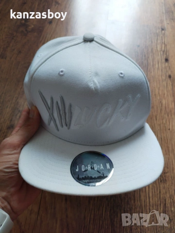 Nike Air Jordan AJ 13 Lucky Snapback Hat - страхотна мъжка шапка КАТО НОВА, снимка 4 - Шапки - 54824801