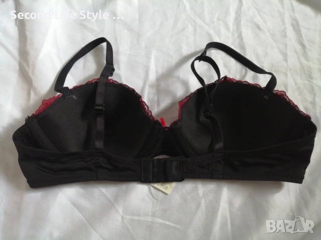 75B кокетен сутиен с бродерии цветя марка HEMA, снимка 7 - Бельо - 54048377