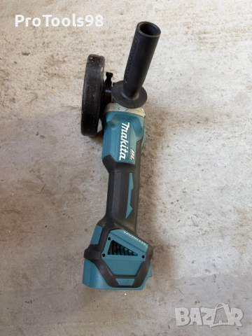 Makita DGA 511 безчетков ъглошлайф