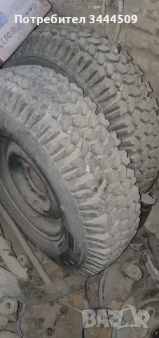 Гуми с джанти за УАЗ